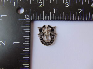Special Force Crest Pin 3/4"